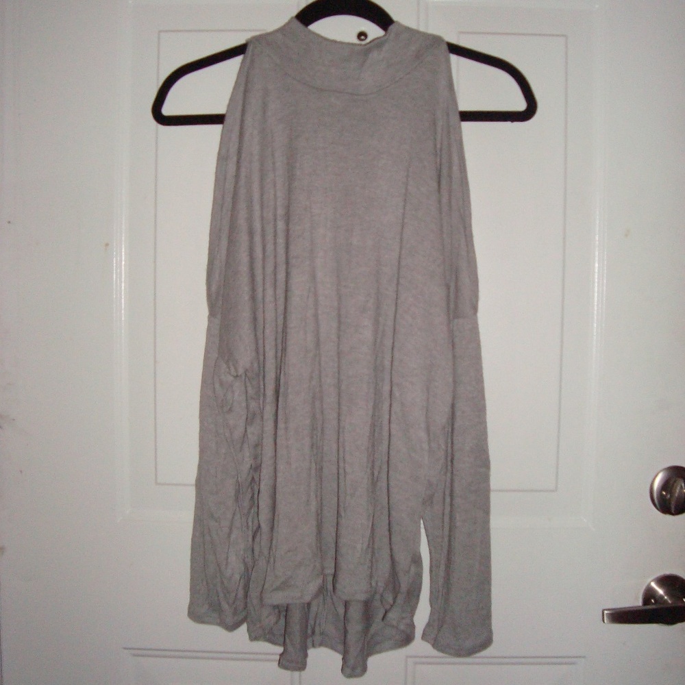 NWOT turtleneck sweater